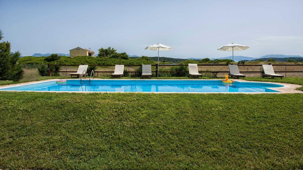 Elli Beach Apartments And Studios Almiros Beach Exterior foto